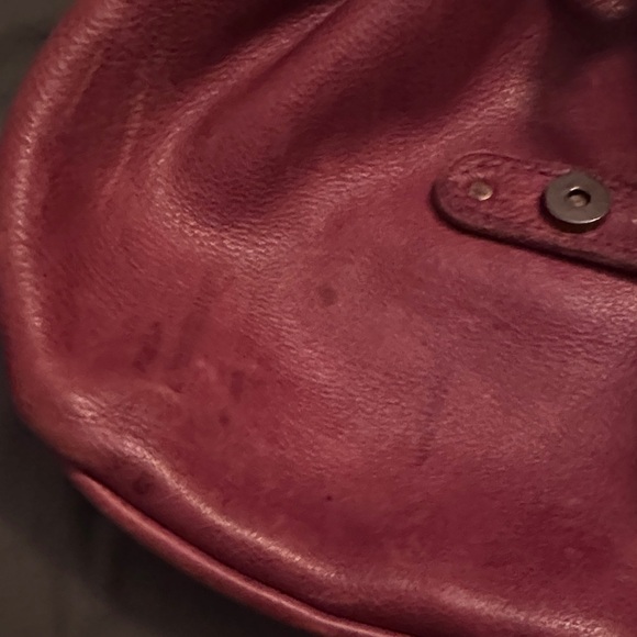 Portland Leather Brown Bucket Backpack - Picture 10 of 10